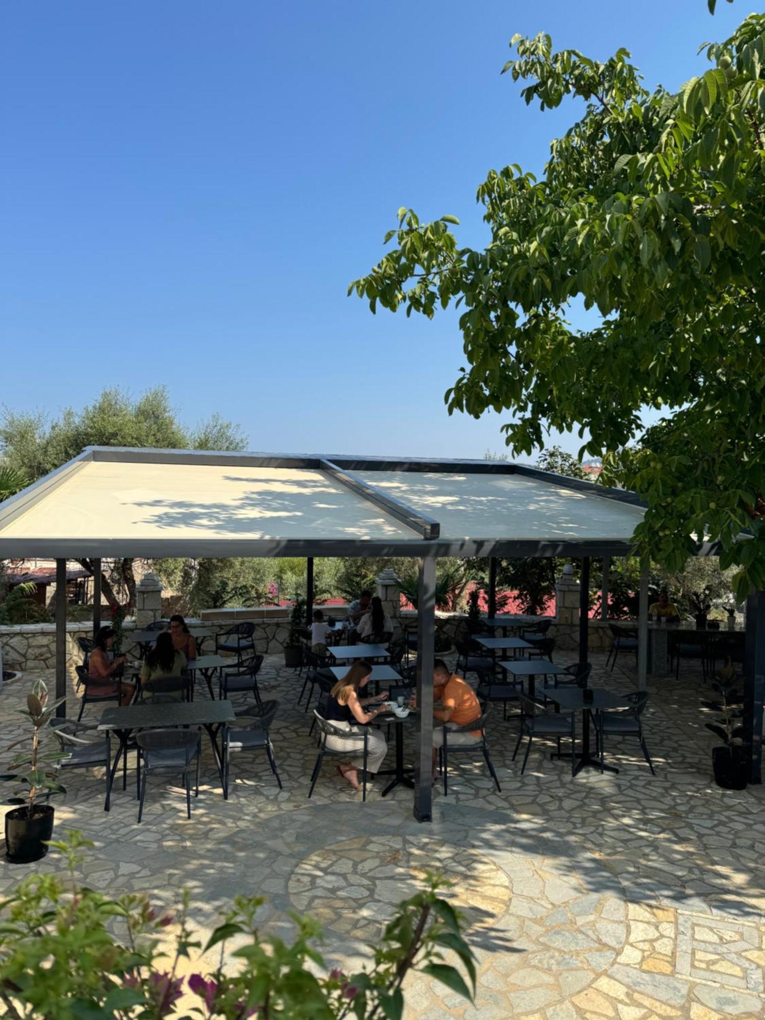 Belsar Hotel Ksamil Kültér fotó